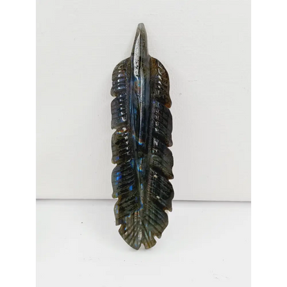 🪶✨ Labradorite Feather – Magic Protection and Spiritual Awakening 🌈 - 2 - Carvings