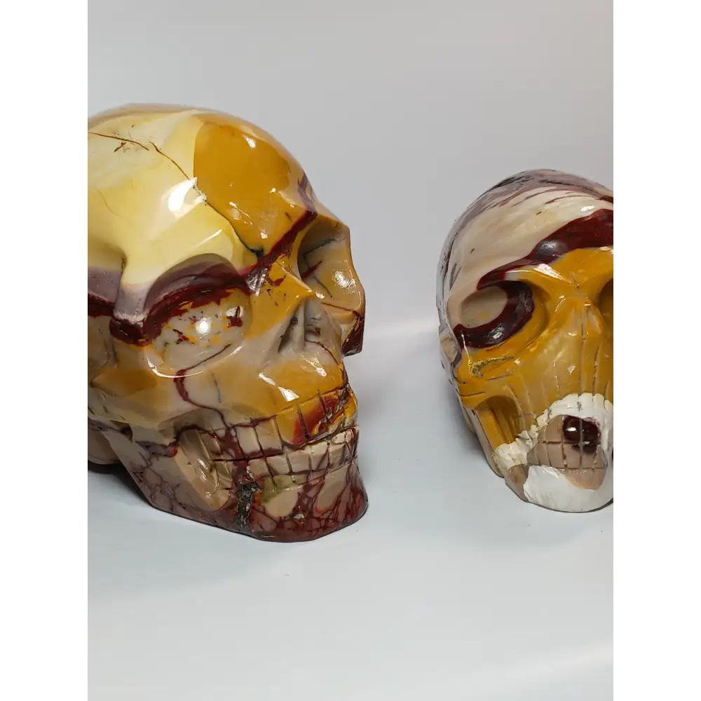 🛸✨ Mookaite Skulls – Ancient Wisdom and Bold Energy ✨💀 Carvings