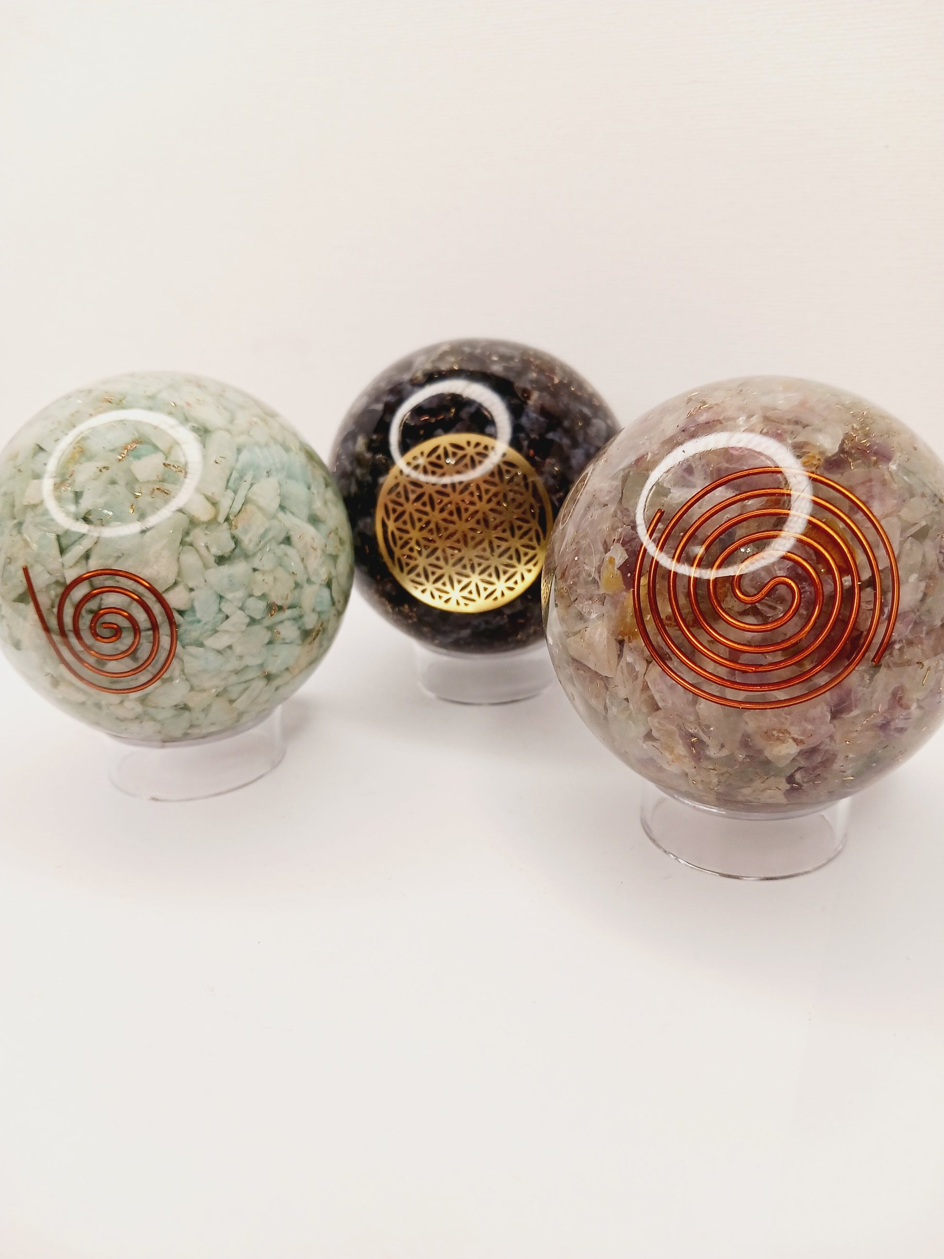 🌟🔮 Orgonite Spheres – Multi-Crystal Energy for Protection & Harmony! ✨ - Spheres