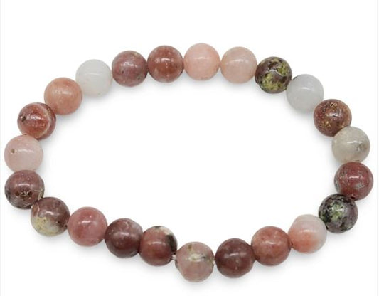 Plum jade 8 mm beaded bracelet with rich purple hues, displayed on a white background. Perfect for harmony, vitality, and emotional balance.