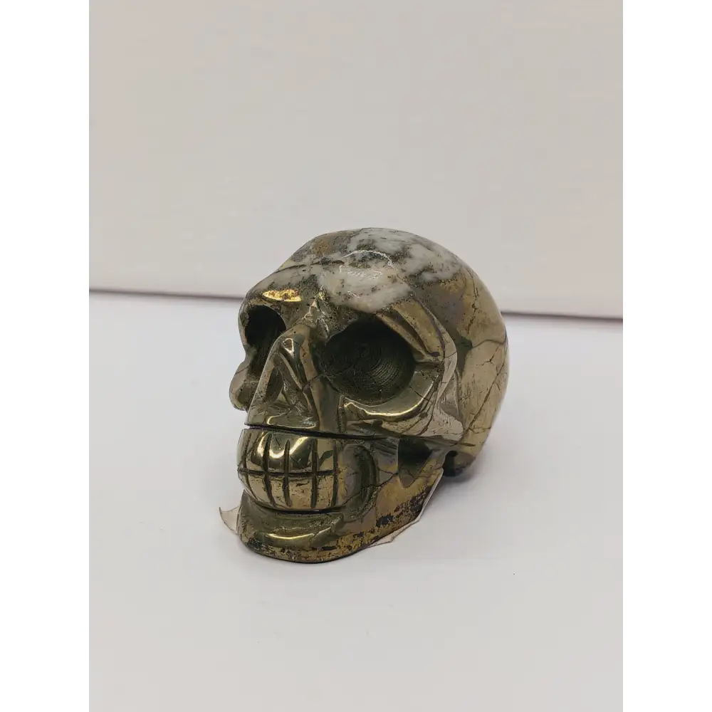 💀✨ Pyrite and Quartz Skull 2’’ – Abundance Clarity and Protection 💛 - 3 - Carvings