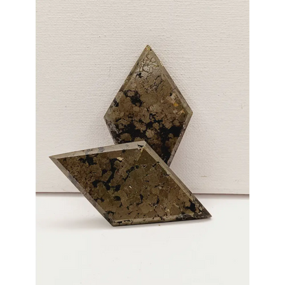 ✨💛 Pyrite Rhombus – Abundance Protection and Manifestation Magic! 💎 - 3’’