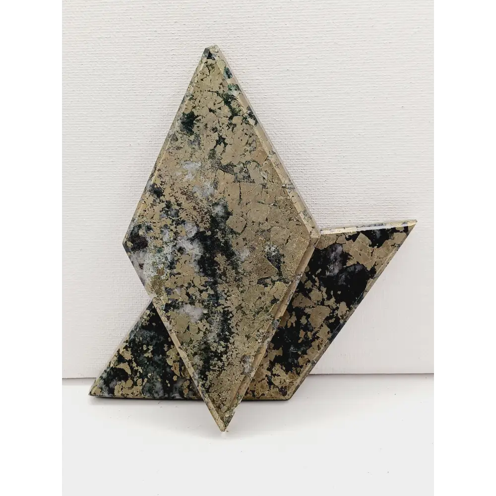 ✨💛 Pyrite Rhombus – Abundance Protection and Manifestation Magic! 💎 - 5’’