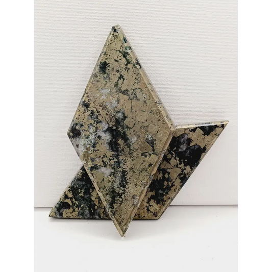 ✨💛 Pyrite Rhombus – Abundance Protection and Manifestation Magic! 💎 - 5’’