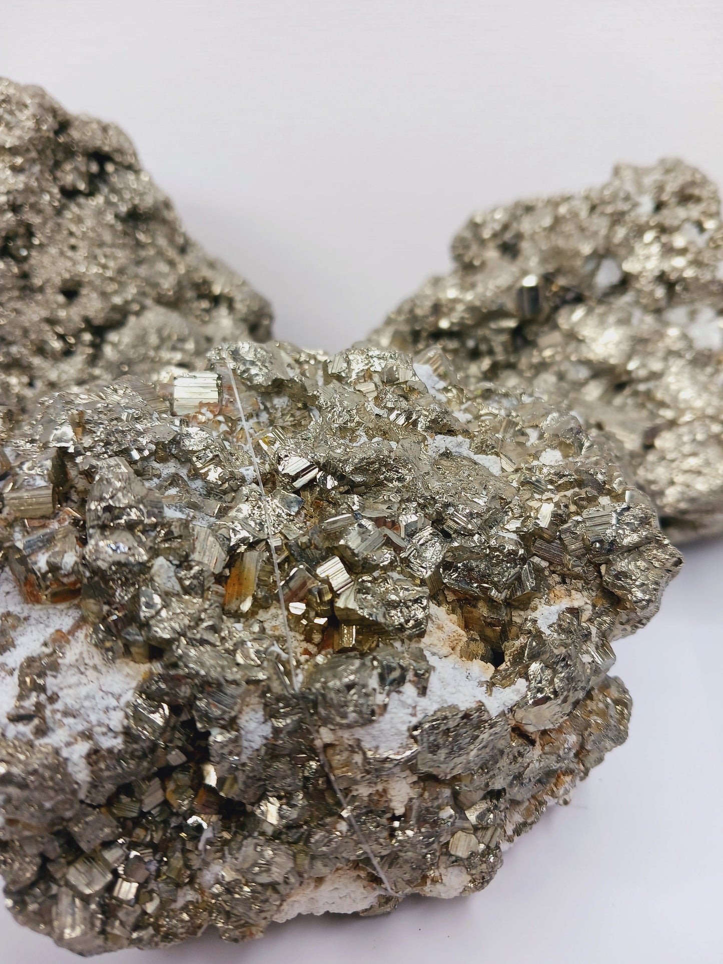 ✨💛 Pyrite Specimen – Abundance Protection and Manifestation 🪙 - Specimens