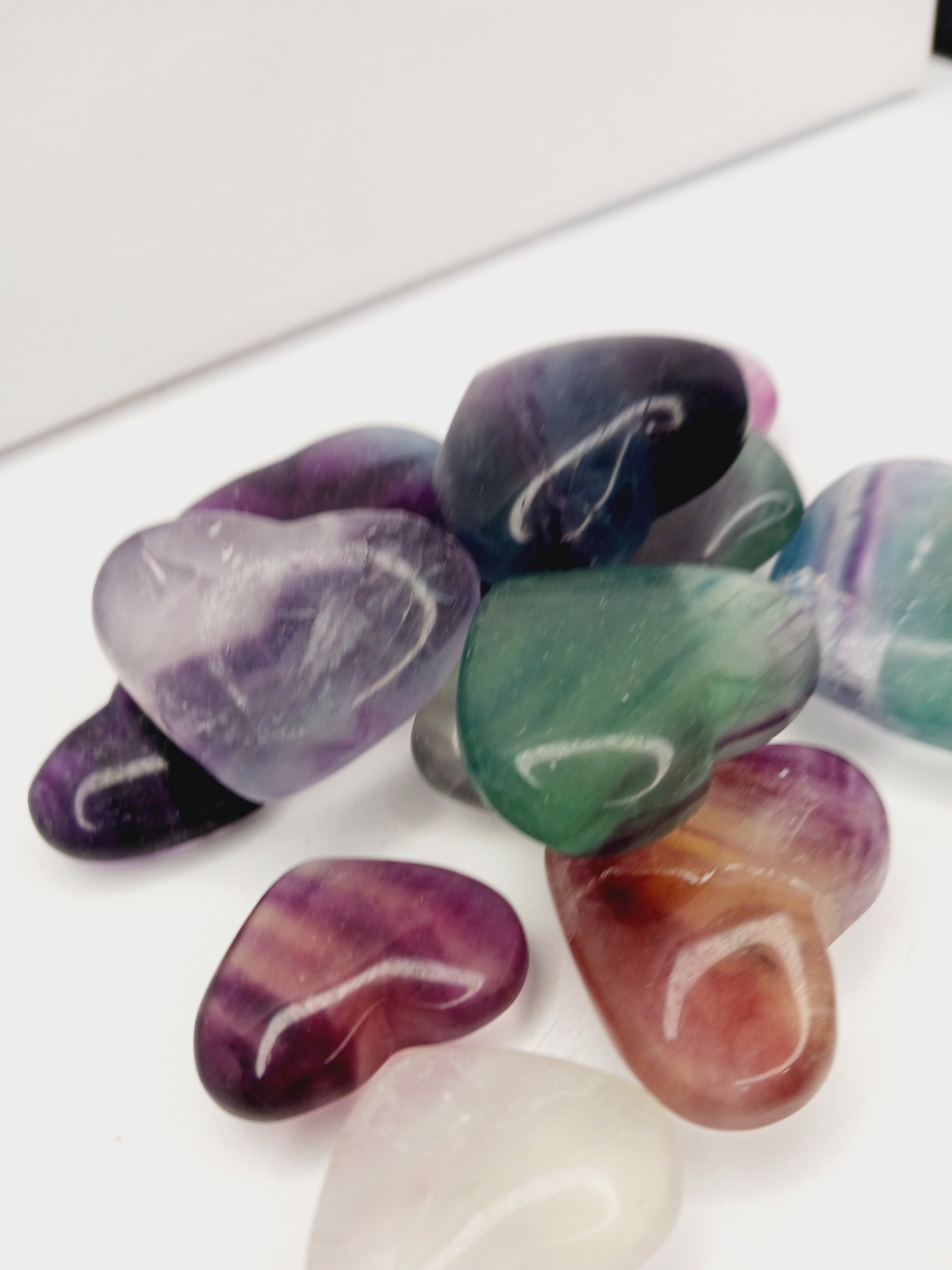 🌈💚 Rainbow Fluorite Heart – Focus Harmony and Intuitive Clarity 💜 - Rainbow Fluorite Hearts 1.25’’- 1.75’’ - Carvings