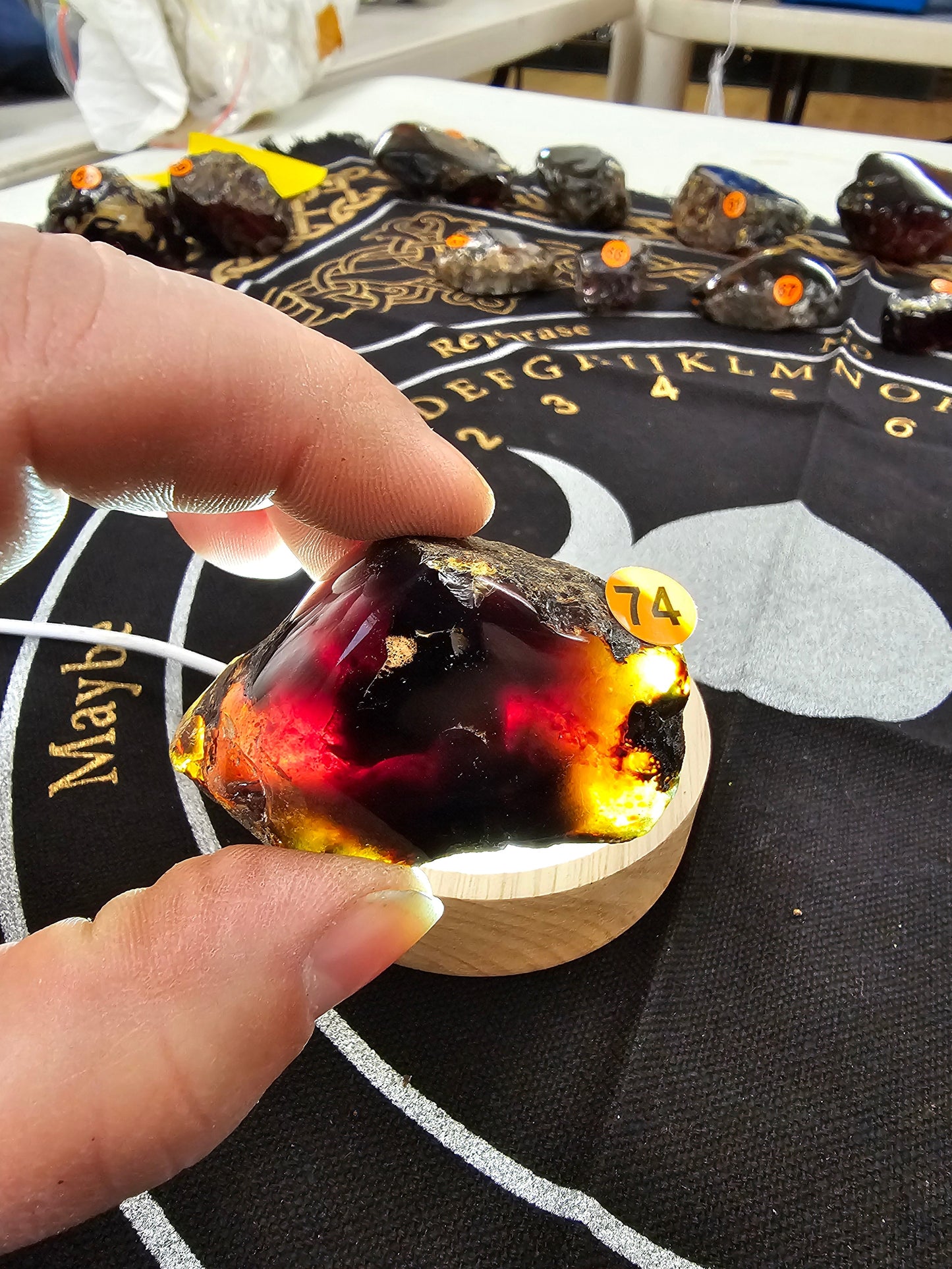 🔥 Red Amber from Sumatra - 1’’ to 1.5’’ Chunks ✨ - Small-74 - Specimens
