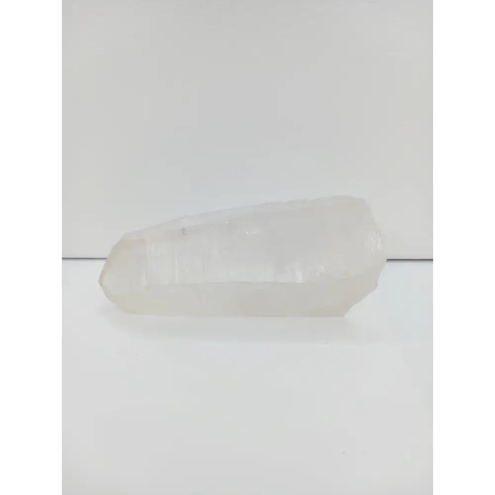 🤍✨ Rough Quartz Points – Amplify Cleanse & Channel Pure Energy! 🌟 - 6 - 6’’ - Towers