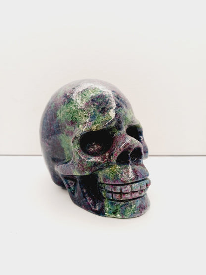 💎✨ Ruby in Blue Kyanite Skull – Vitality Insight and Energetic Alignment 🧠 - Carvings