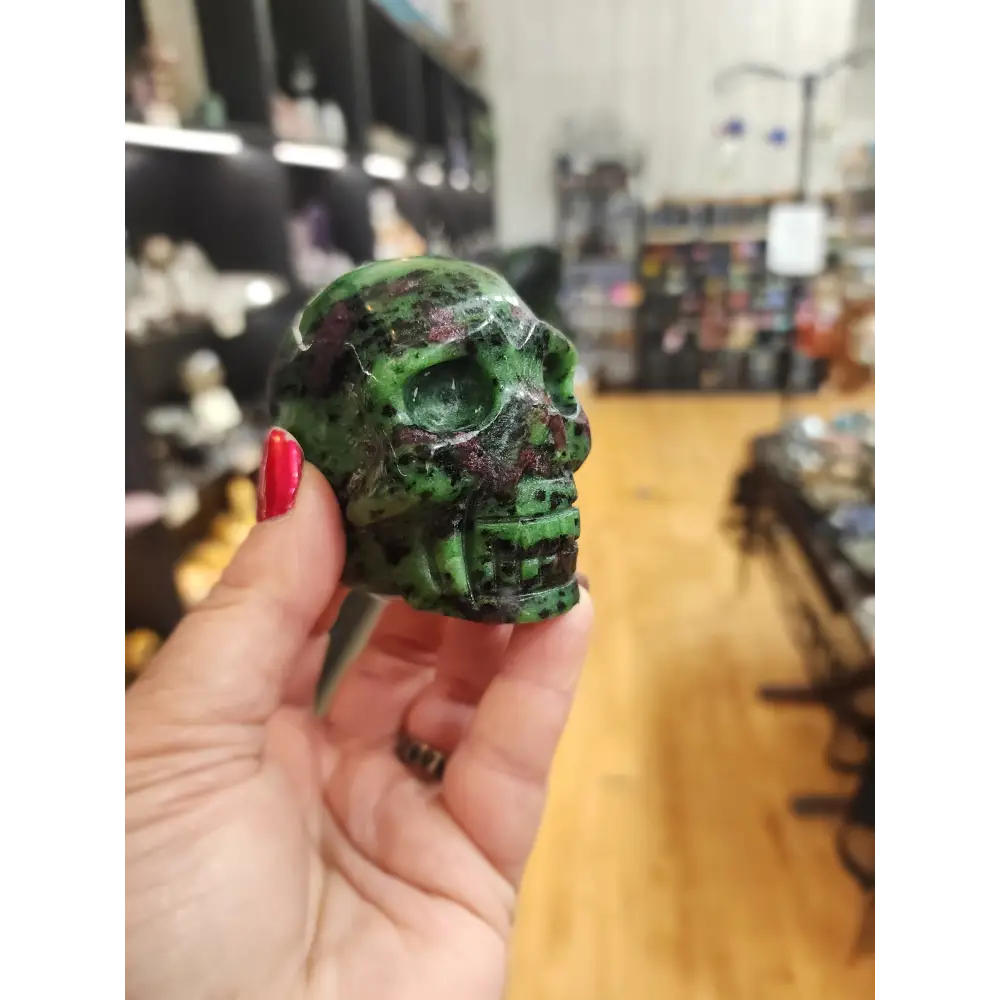 💀✨ Ruby Zoisite Skull (2.75’’) – Vitality Transformation & Heart Healing! 💚❤️ - 1 - Carvings