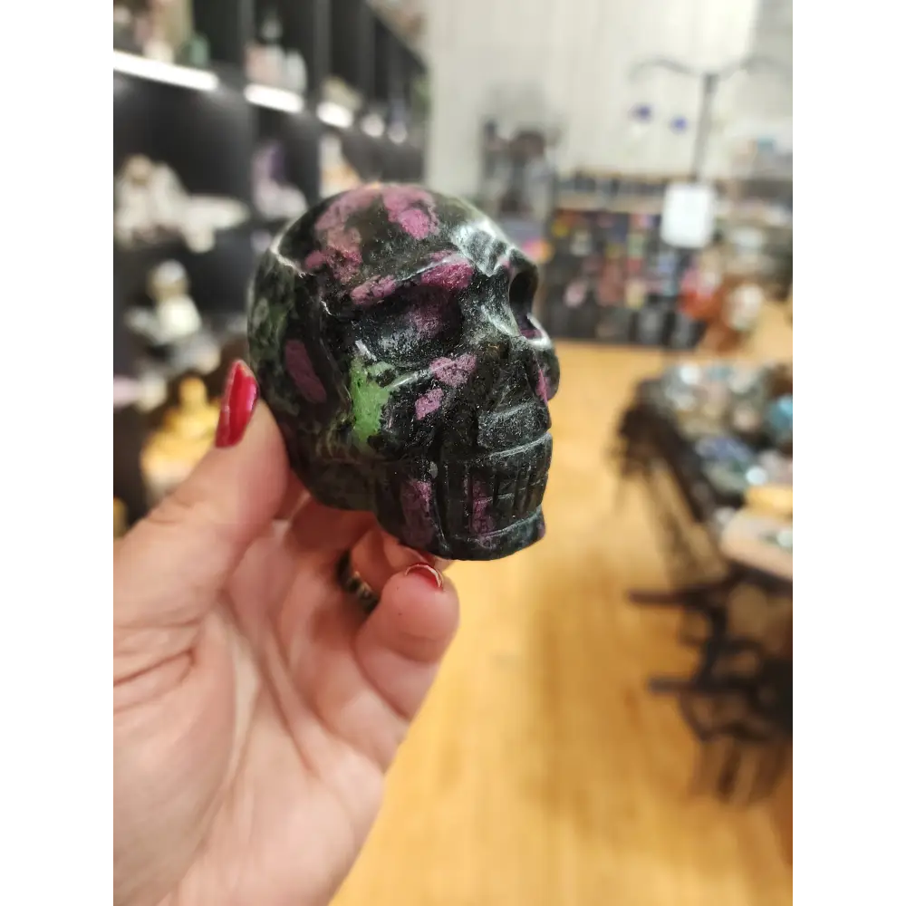 💀✨ Ruby Zoisite Skull (2.75’’) – Vitality Transformation & Heart Healing! 💚❤️ - 2 - Carvings