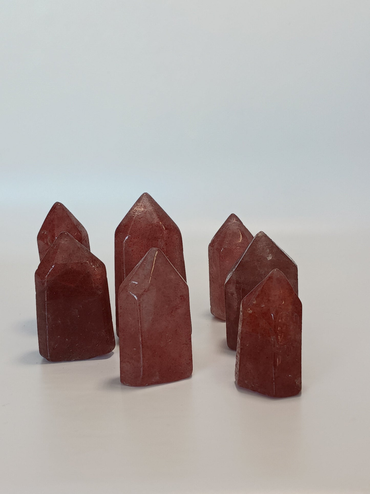 🍓✨ Strawberry Quartz Point 2’’ – Altar and Heart Energy ✨🍓
