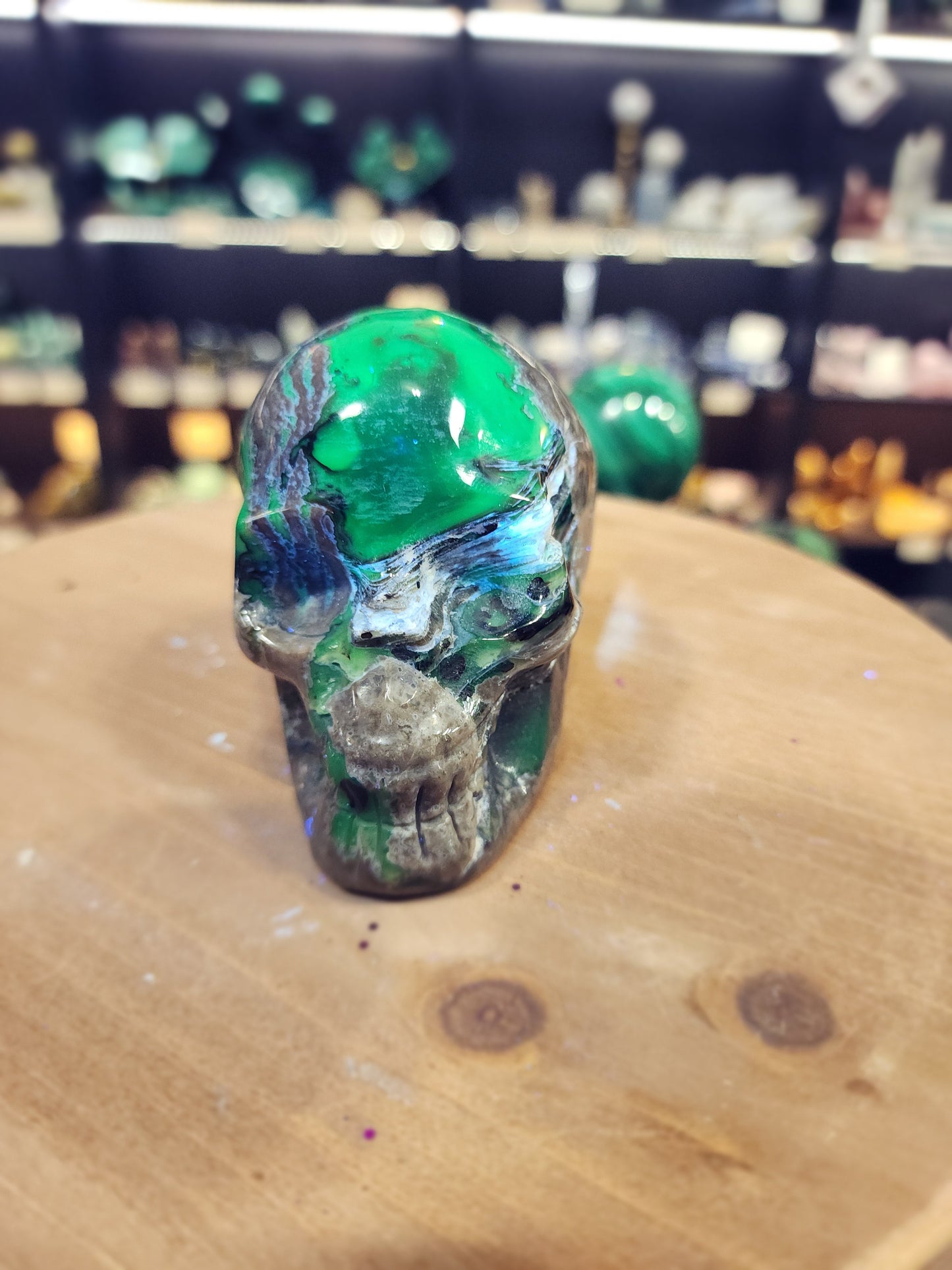 Volcano Agate Skull – 3.5’’ (UV Reactive!) 💀🌋 - 4