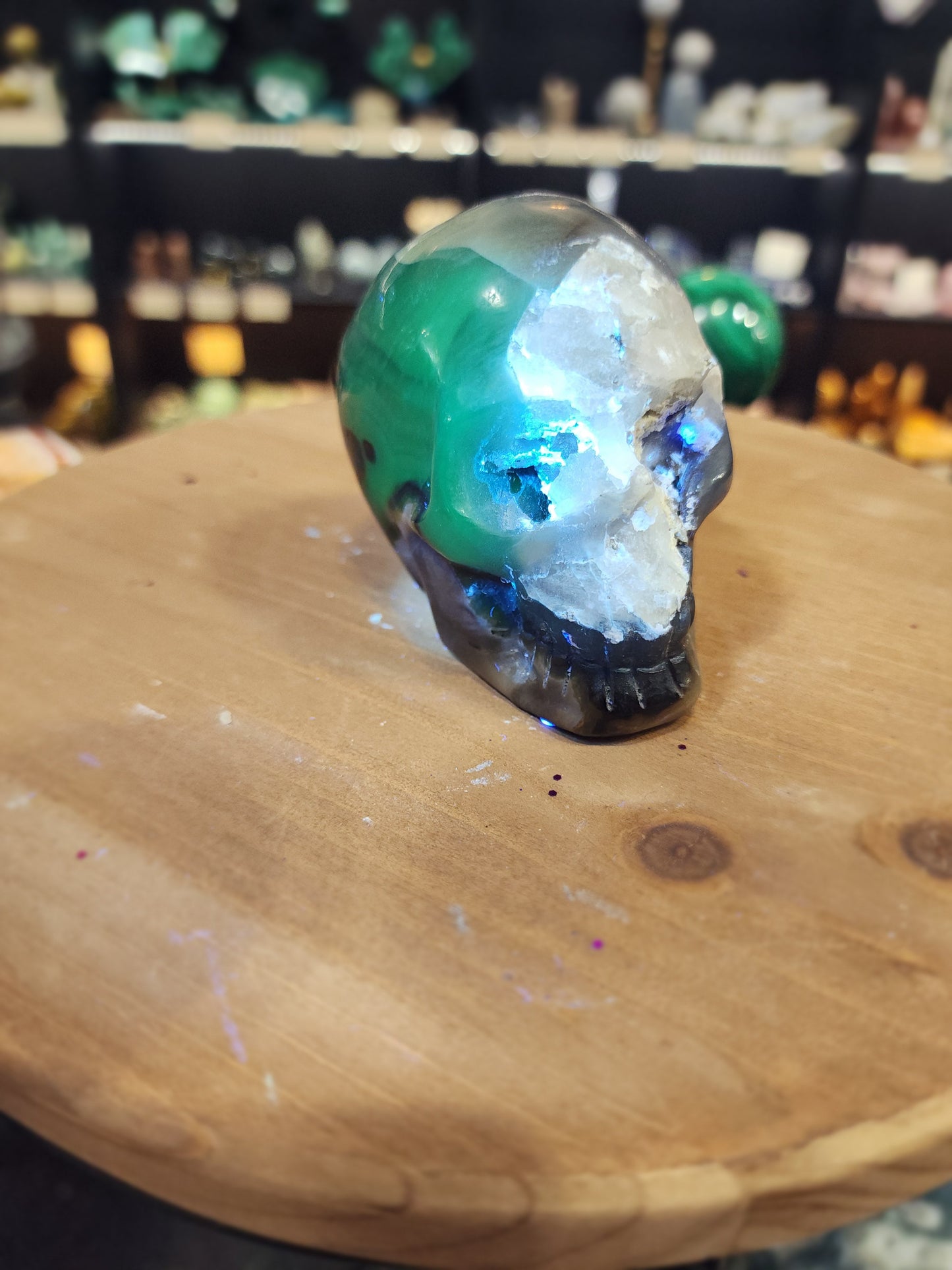 Volcano Agate Skull – 3.5’’ (UV Reactive!) 💀🌋 - 5