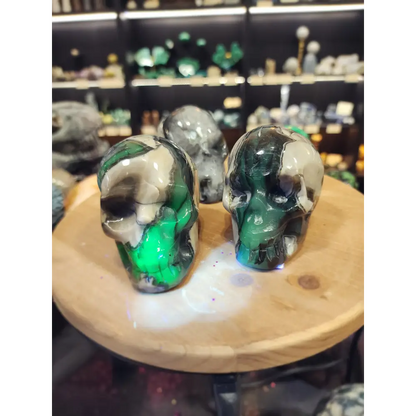 Volcano Agate Skull – 3.5’’ (UV Reactive!) 💀🌋