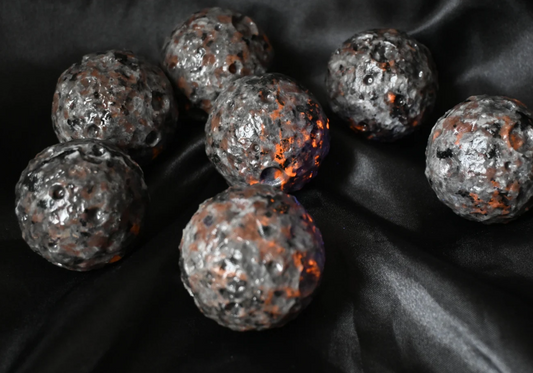 🌙✨ Yooperlite Moons – Illuminate Your Night with Lunar Magic & Hidden Fire! 🔥 - Carvings